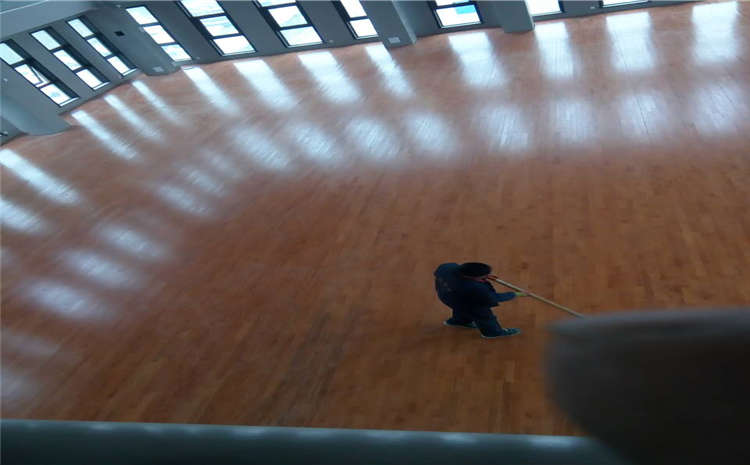 24厚舞臺實木地板雙層龍骨結構