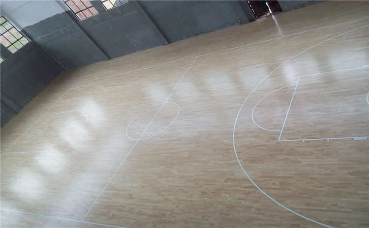 俄勒岡松風雨操場地板圖片及價格