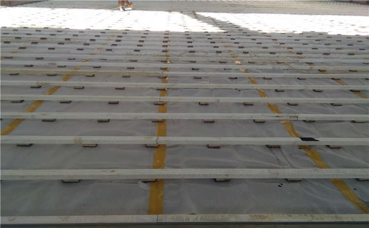 20厚舞臺實木地板每平米價格