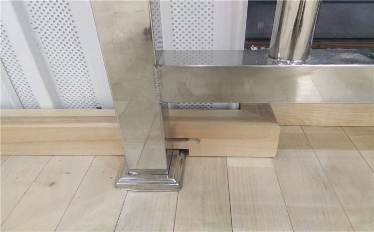 學校體育木地板怎么保養?