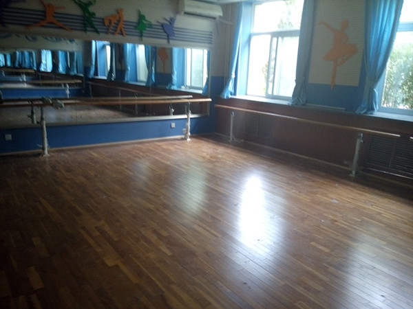 實木運動地板