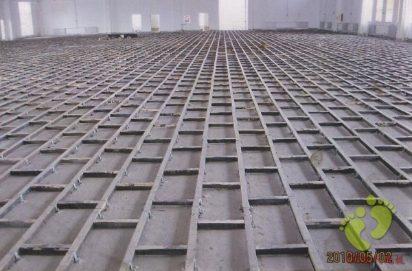 體育木地板圖片